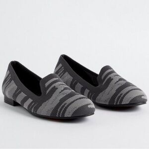 NWT Torrid Stretch Knit Loafer (WW) Grey Zebra Stripe